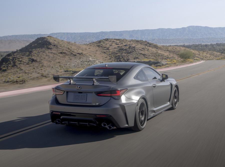 Lexus RC F Track Edition 2019 года  (NA) (фото 38 из 48)